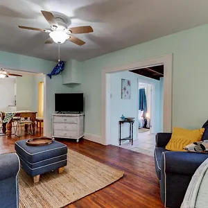 The Gypsy Mermaid 3 Bed Ginormous Yard , Daytona Beach United States